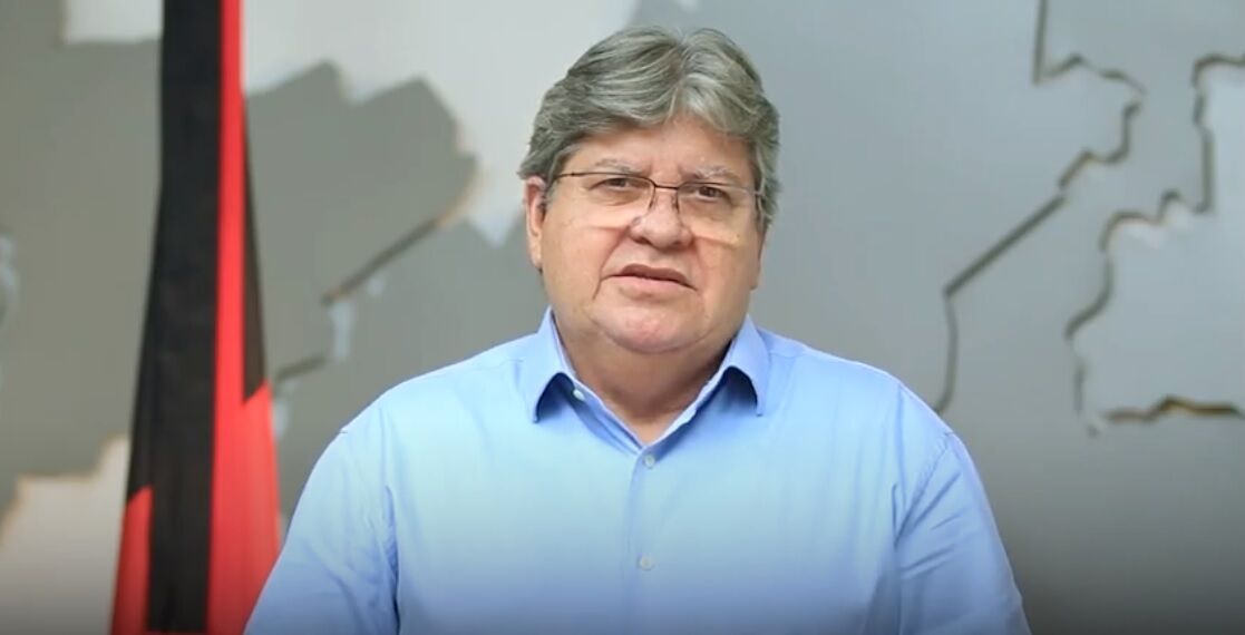 Governador João Azevêdo repudia invasão ao Palácio do Planalto, STF e Congresso: "terrorismo deve ser combatido"