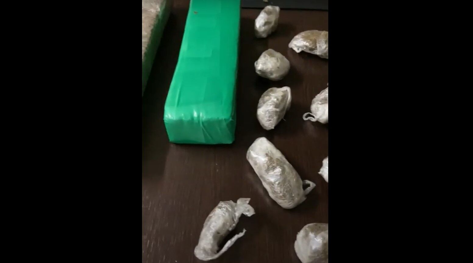 Vidente Vó Bahiana prevê a prisão de Bolsonaro e um de seus filhos; veja vídeo