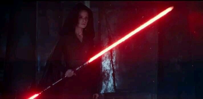 Rey está no Lado Sombrio da Força em novo trailer de 'A Ascensão Skywalker'