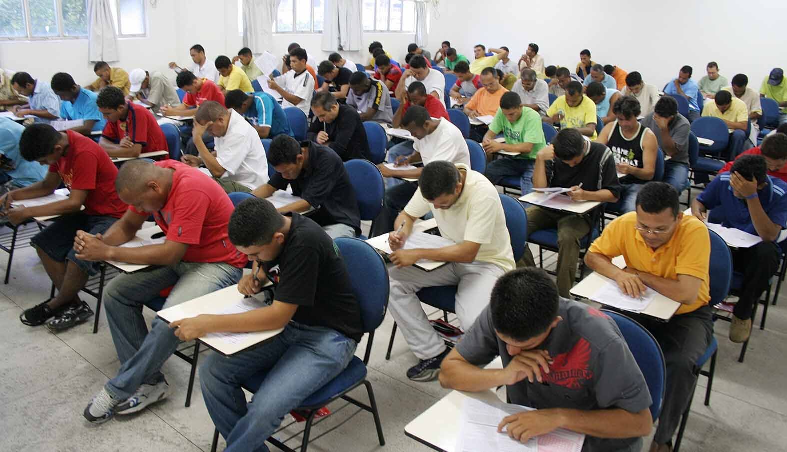 Paraíba encerra o ano com dois concursos com inscrições abertas e mais de 170 vagas; confira