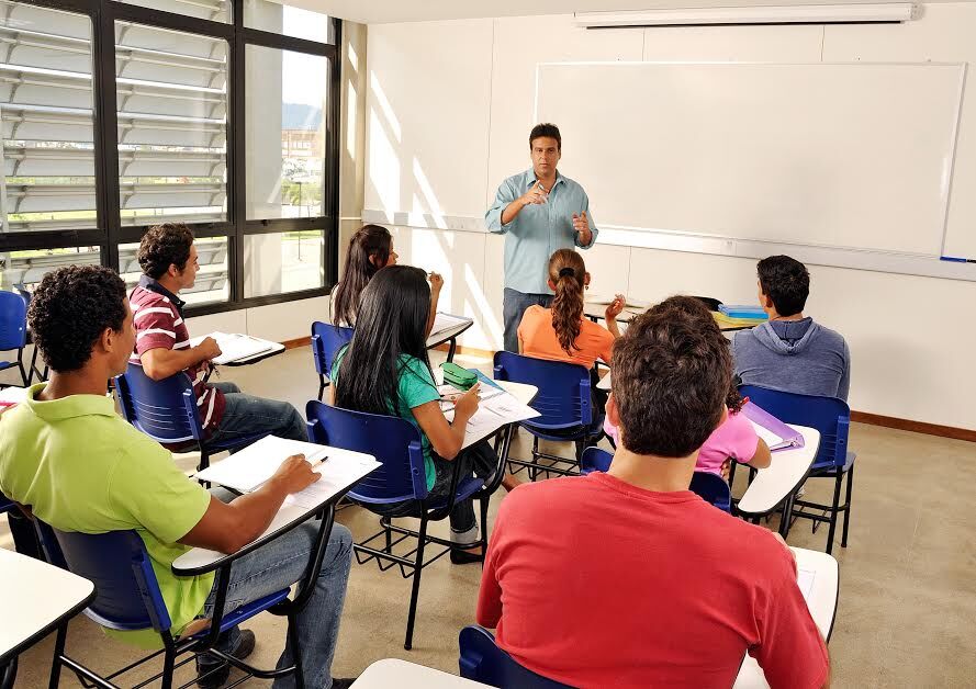 Do alemão ao inglês: confira cursos de idiomas gratuitos com inscrições abertas em João Pessoa