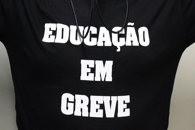 Justiça determina suspensão da greve dos professores de Cabedelo Justiça determina suspensão da greve dos professores de Cabedelo