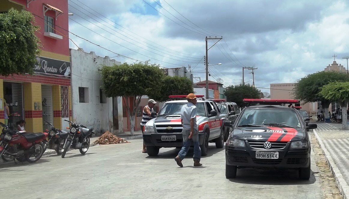 Mulher esfaqueia mãe em Cubati após discussão durante café da manhã