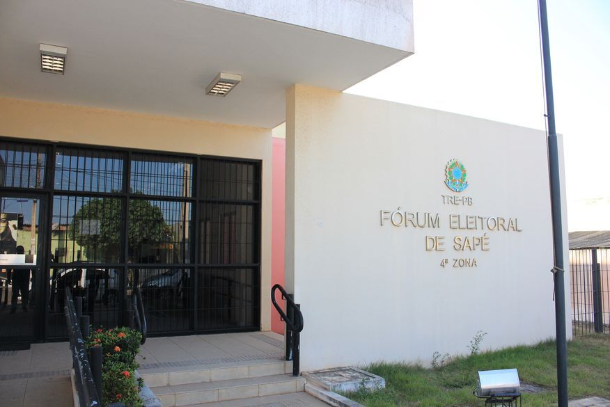 Candidatos a vereador da 4ª Zona Eleitoral serão submetidos a teste de escolaridade Candidatos a vereador da 4ª Zona Eleitoral serão submetidos a teste de escolaridade