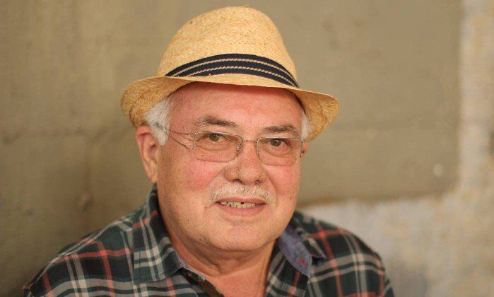 Natural de Sousa, cantor Chico Salles morre de infarto aos 66 anos Natural de Sousa, cantor Chico Salles morre de infarto aos 66 anos