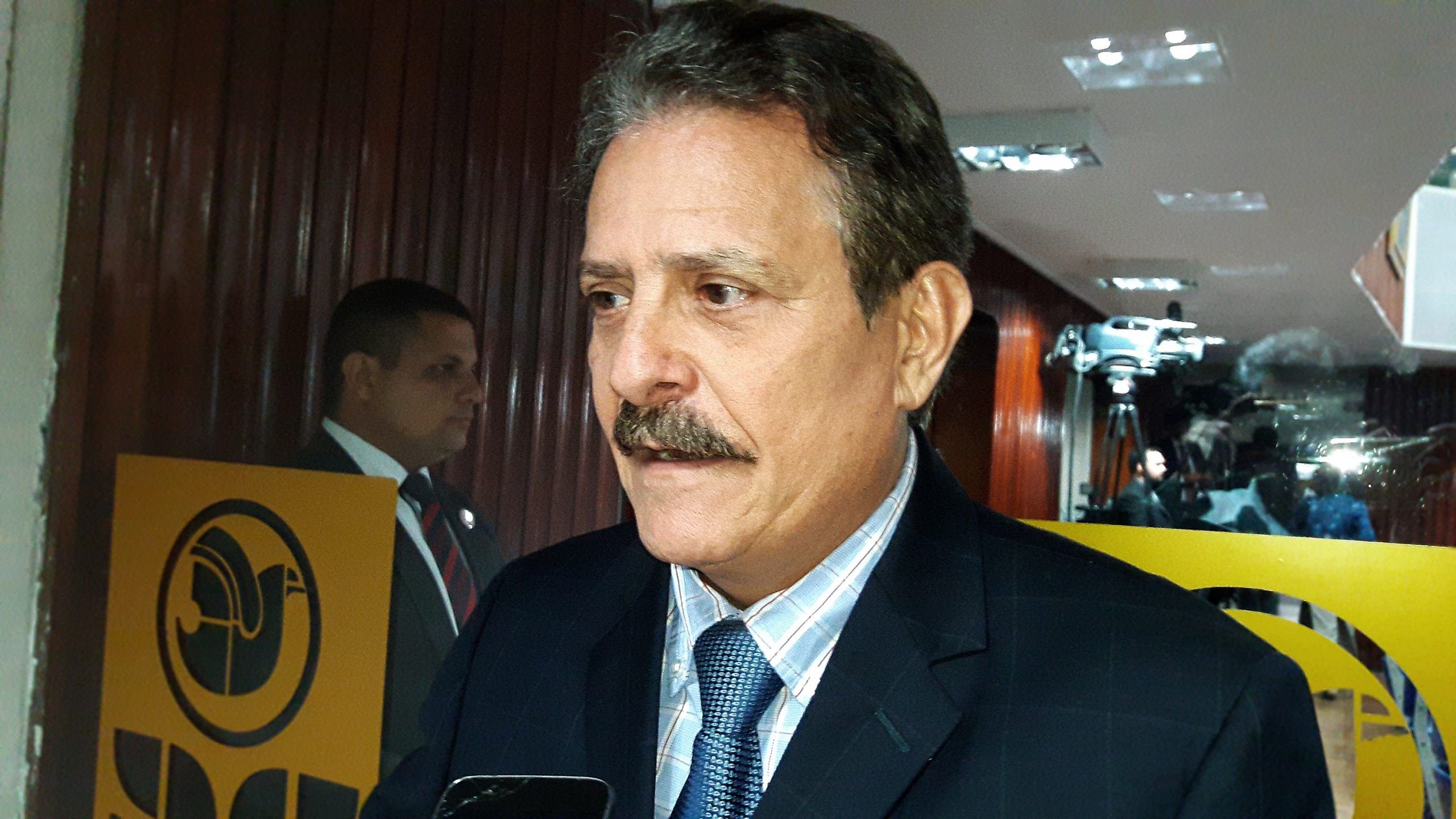 Tião Gomes declara interesse em vaga no Tribunal de Contas: "Se me perguntarem, é claro que eu quero" Tião Gomes declara interesse em vaga no Tribunal de Contas: "Se me perguntarem, é claro que eu quero"