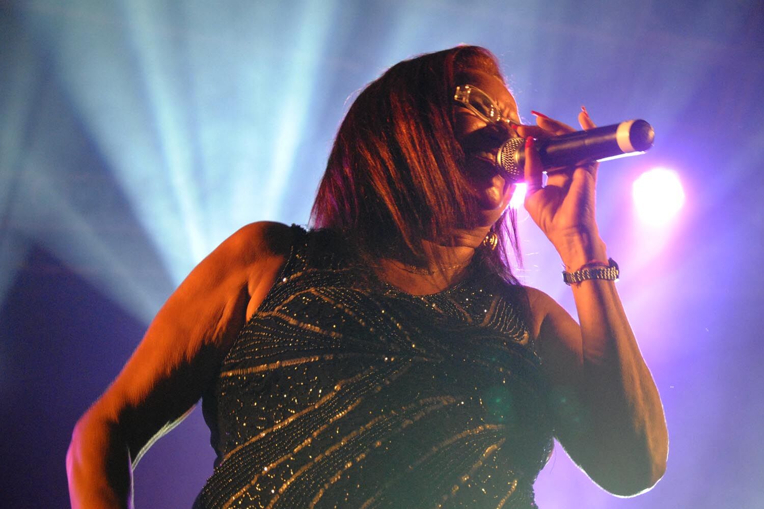 Luzinete, a Rainha da Seresta, faz live no Youtube