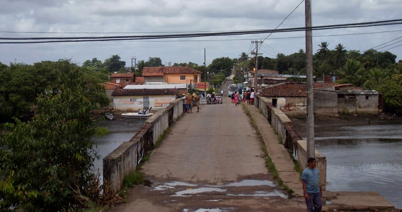 Partes humanas encontradas na Ponte do Baralho, entre João Pessoa e Bayeux, são de pelo menos quatro pessoas, diz delegado Partes humanas encontradas na Ponte do Baralho, entre João Pessoa e Bayeux, são de pelo menos quatro pessoas, diz delegado