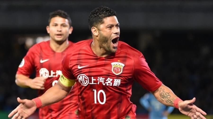 Paraibano Hulk se despede do Shanghai e do futebol chinês: "orgulho e gratidão" Paraibano Hulk se despede do Shanghai e do futebol chinês: "orgulho e gratidão"