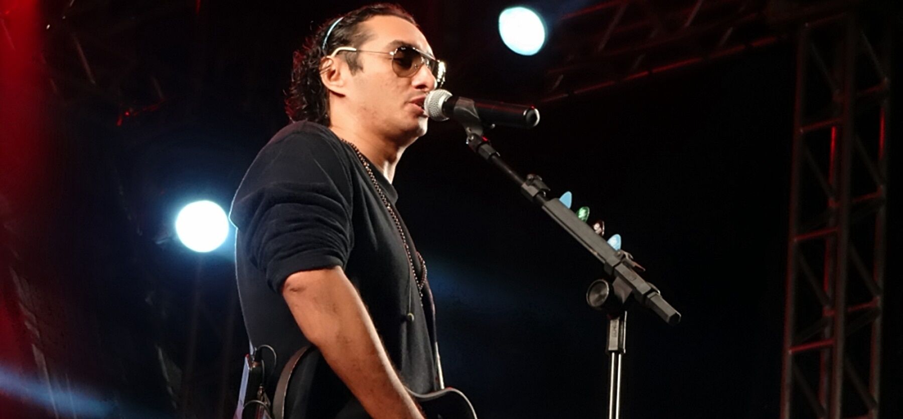 Vicente Nery é internado com Covid-19 em Fortaleza