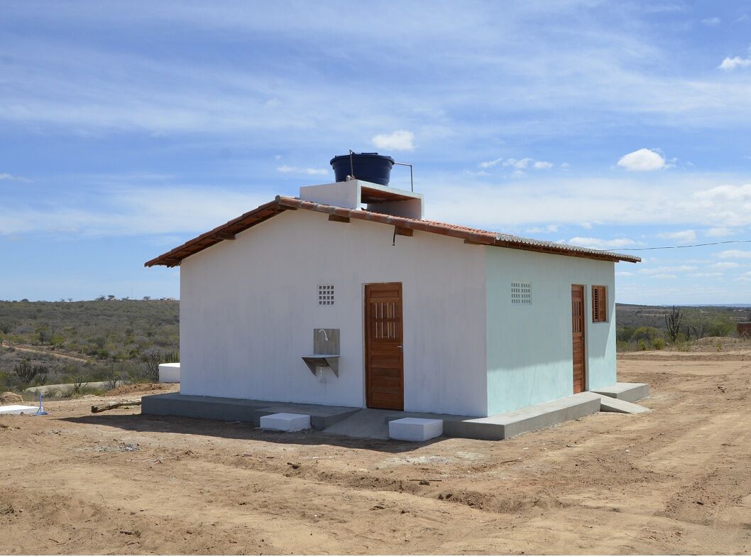 Incra entrega casas para assentados em Barra de Santa Rosa, na Paraíba Incra entrega casas para assentados em Barra de Santa Rosa, na Paraíba