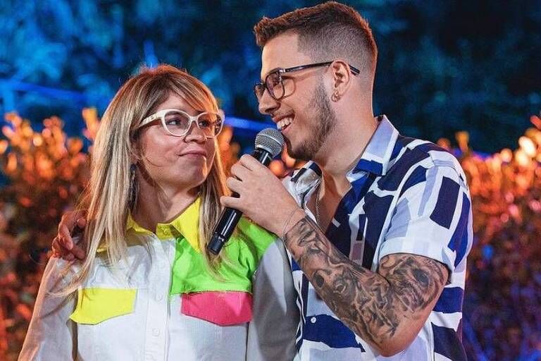 Irmão de Marília Mendonça diz que cantora é estrela no céu: 'Olha ela aí' Irmão de Marília Mendonça diz que cantora é estrela no céu: 'Olha ela aí'