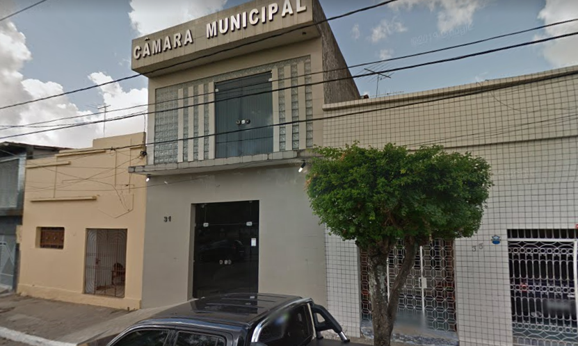 Câmara de Santa Rita recebe pedido para afastar Emerson Panta do cargo e aliados tentam manobra pra blindar prefeito