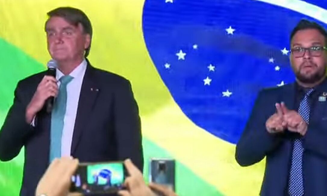 Bolsonaro e Moro se manifestam a favor de liberdade de expressão Bolsonaro e Moro se manifestam a favor de liberdade de expressão