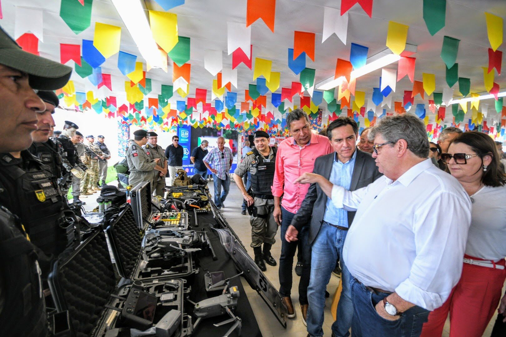 Bebês órfãos de mães vítimas da Covid-19 recebem colo e afeto em programa de acolhimento em João Pessoa Bebês órfãos de mães vítimas da Covid-19 recebem colo e afeto em programa de acolhimento em João Pessoa