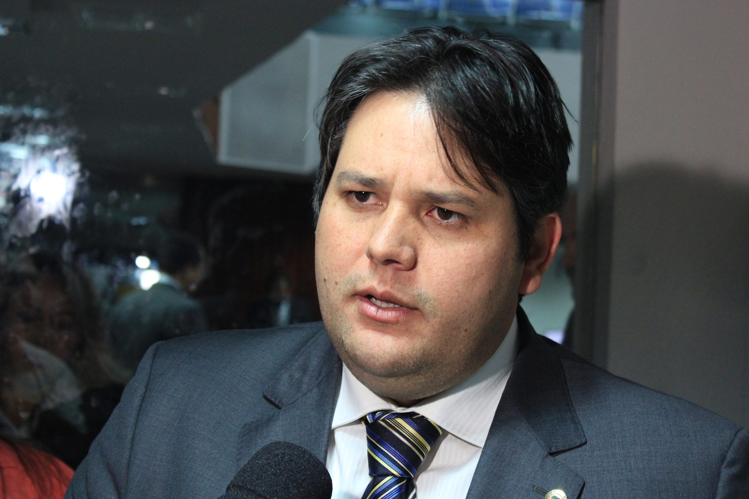 Tribunal de Justiça decide manter Dinaldinho Wanderley afastado do cargo de prefeito de Patos