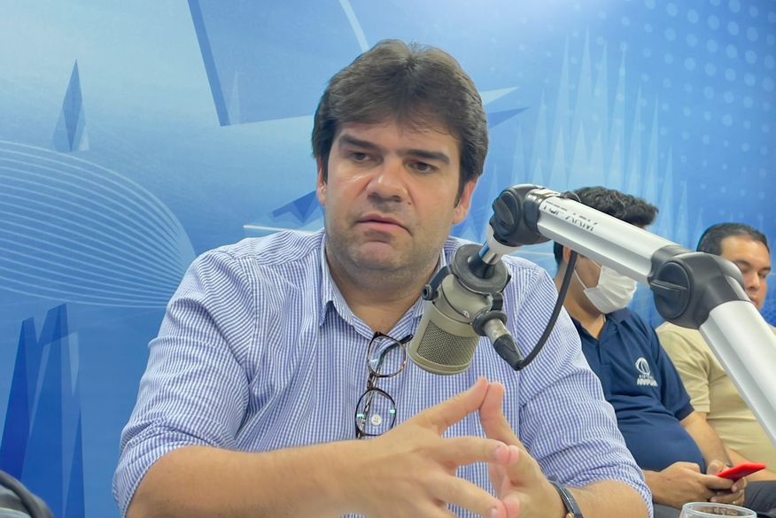 Eduardo Carneiro diz que não vai fazer guerra por assinaturas e contesta lista de adesões de Adriano Galdino Eduardo Carneiro diz que não vai fazer guerra por assinaturas e contesta lista de adesões de Adriano Galdino