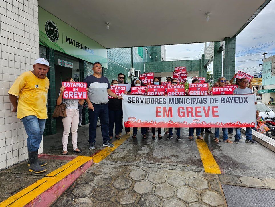Com servidores há três semanas em greve, presidente de sindicato em Bayeux critica Luciene Gomes e dispara: "ela precisa assumir a gestão"