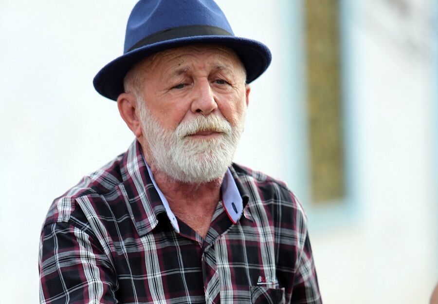 Biliu de Campina é internado em UTI após passar mal dentro de casa, em Campina Grande Biliu de Campina, Biliu, Cantor