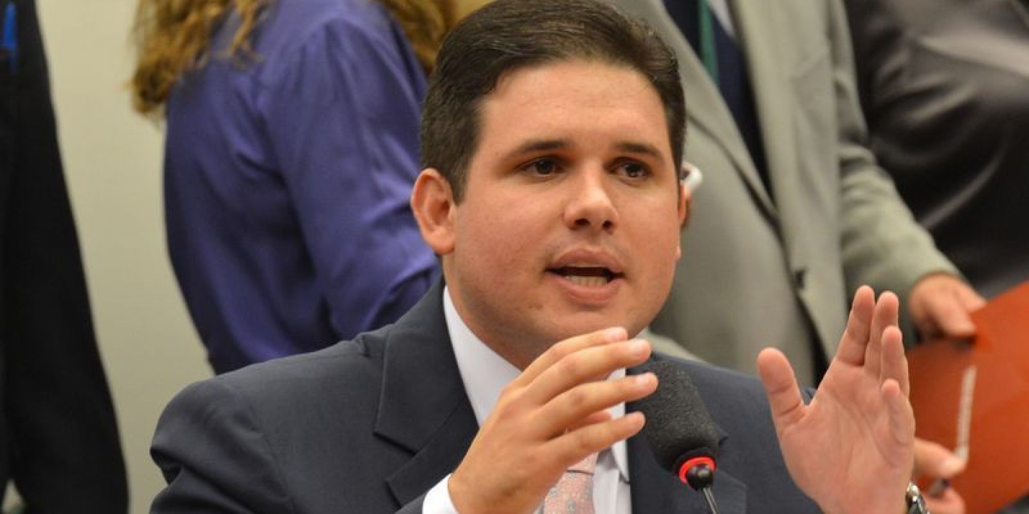 Hugo Motta é designado relator da PEC que preserva rodeio e vaquejada Hugo Motta (PB), destaca que o partido terá mais de 100 candidaturas