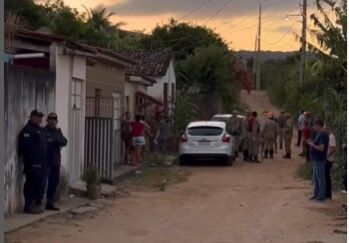 Polícia faz buscas na casa de Sophia e mãe e irmãs são levadas para delegacia