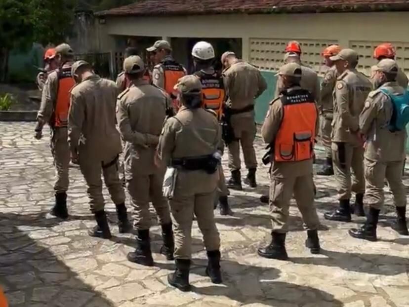 Bombeiros de cinco cidades paraibanas atuam nas buscas por Ana Sophia neste domingo