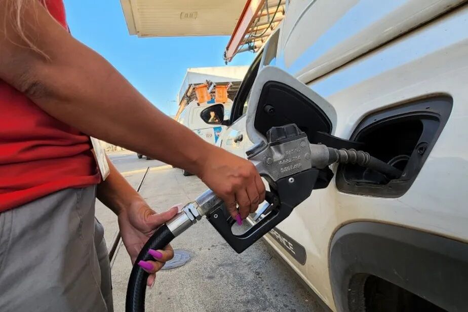 Petrobras anuncia aumento de R$ 0,41 no preço da gasolina e de R$ 0,78 no diesel