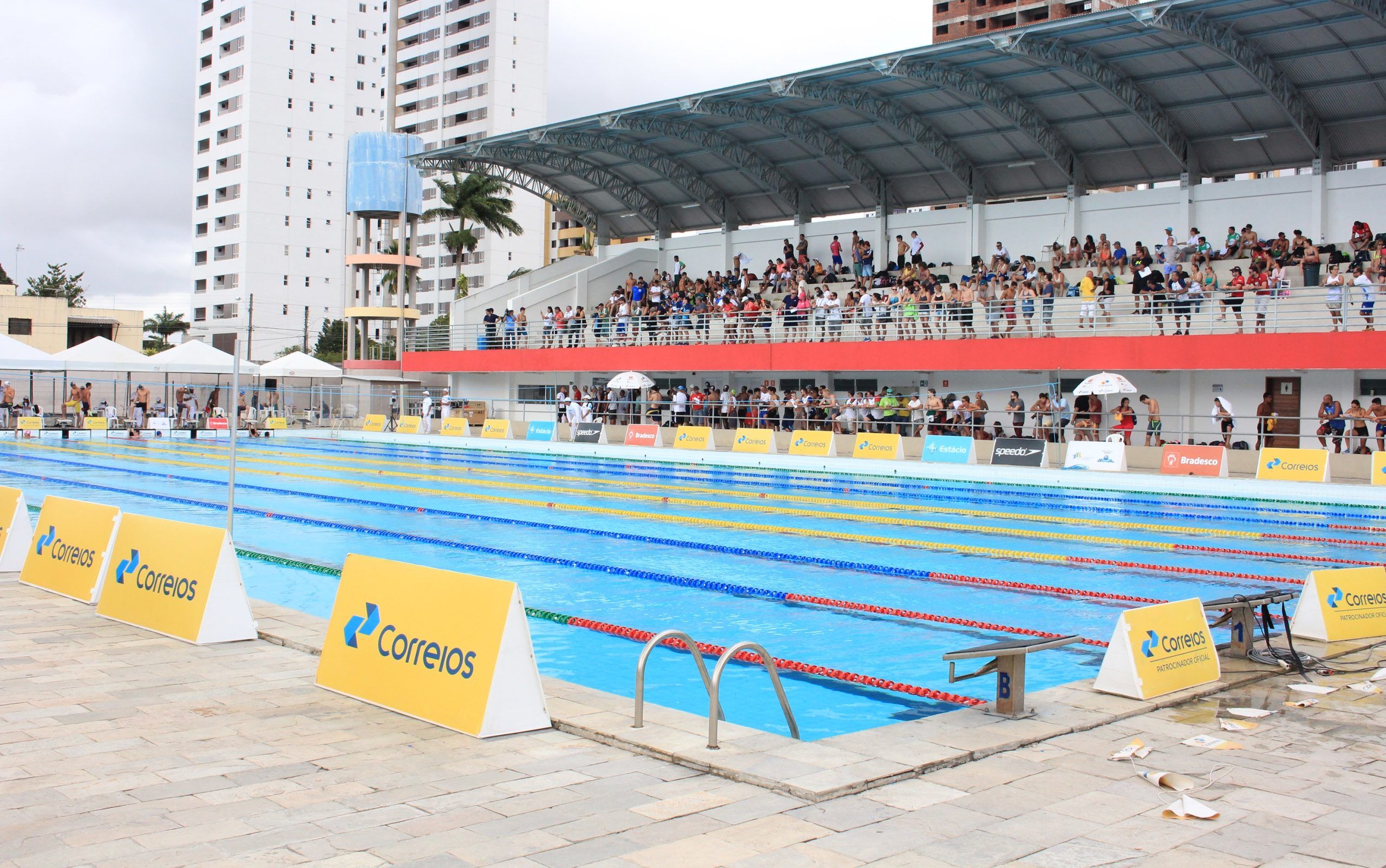 Vila Olímpica matricula alunos novatos para aulas de fustal, vôlei, fitdance, zumba, natação e outras modalidades