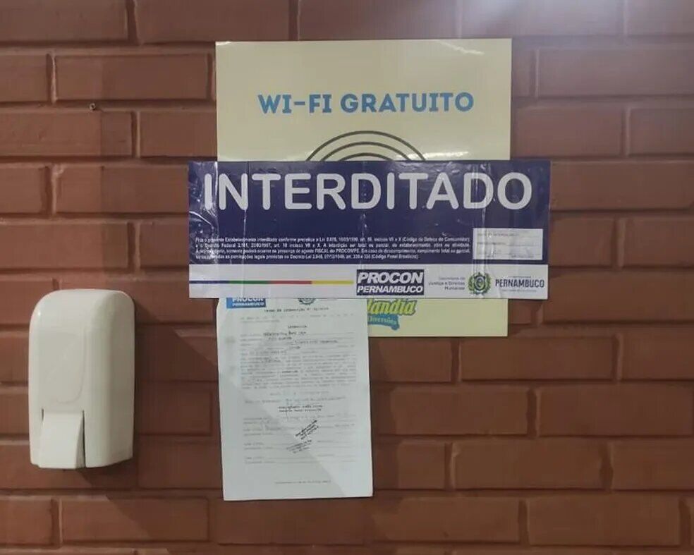 Procon interdita parque Mirabilandia após mulher ser arremessada de brinquedo no ar