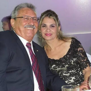 Prefeita do Rio Grande do Norte afirma em áudio que deixou marido porque não queria continuar "passando chifre"