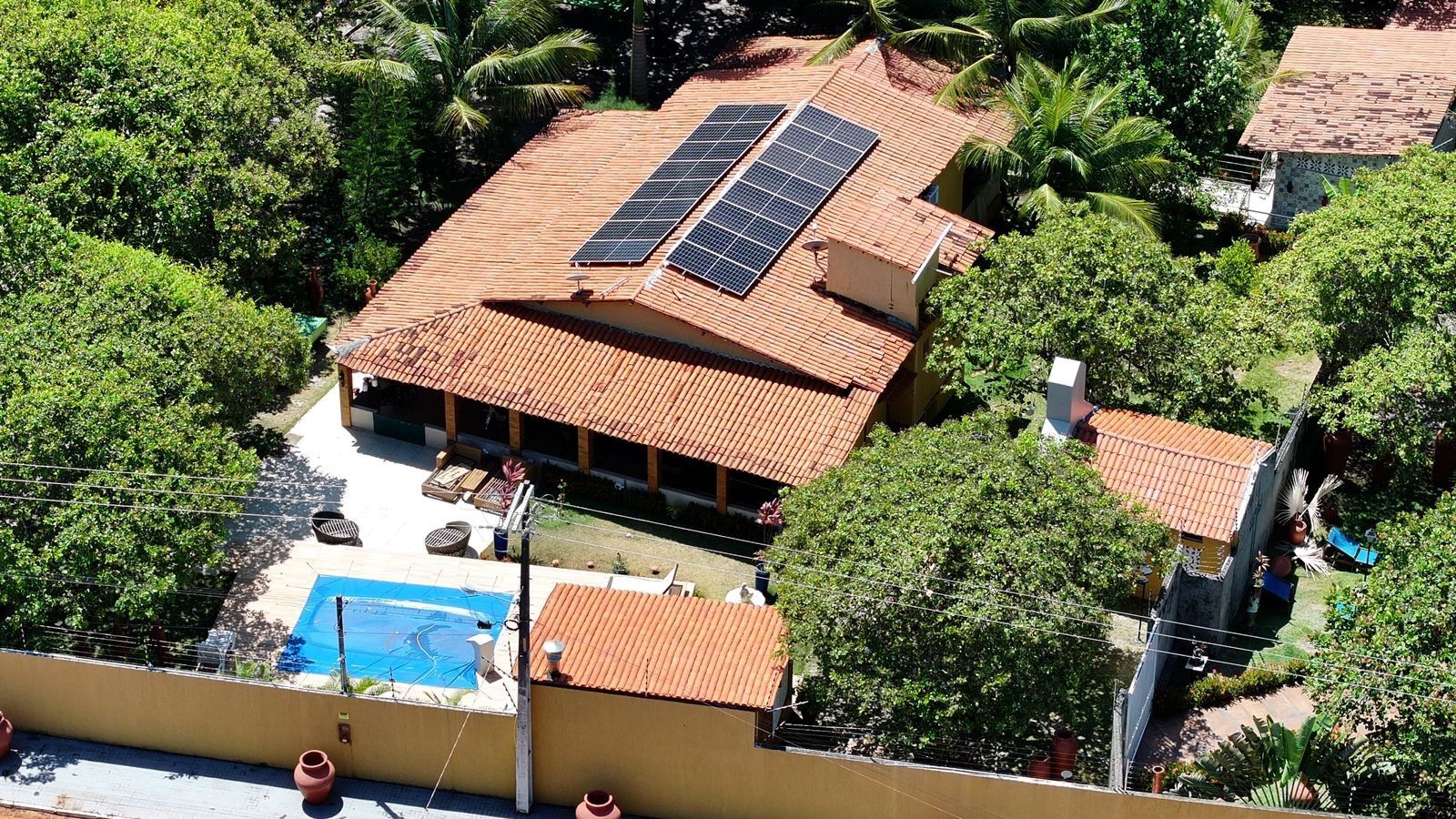 Homem acusa padre Egídio de Carvalho de falsificar assinatura na compra de granja avaliada em R$ 5 milhões: “houve cambalacho” Homem acusa padre Egídio de Carvalho de falsificar assinatura na compra de granja avaliada em R$ 5 milhões: “houve cambalacho”