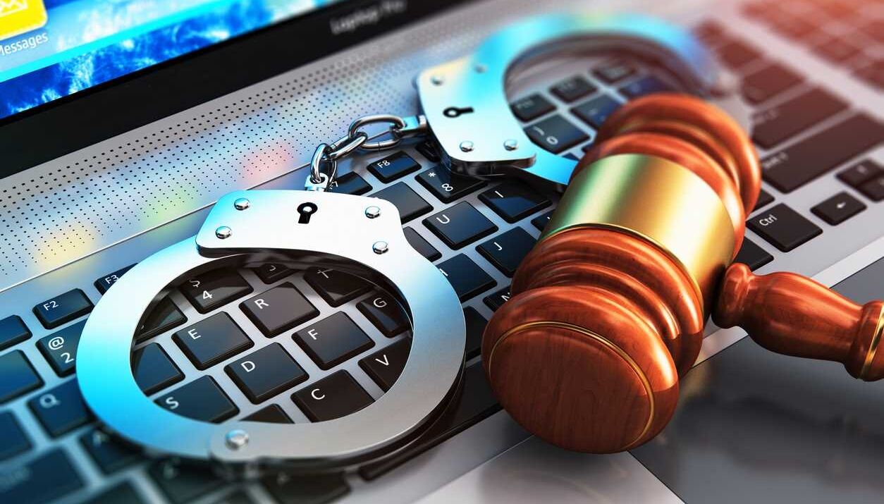 ClickJus: Tribunais remotos, o que esperar? Iniciativa registra experiências internacionais