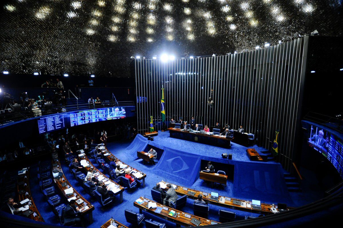 ClickJus: Projeto de Lei sobre multa às empresas por discriminação de gênero é aprovado no Senado
