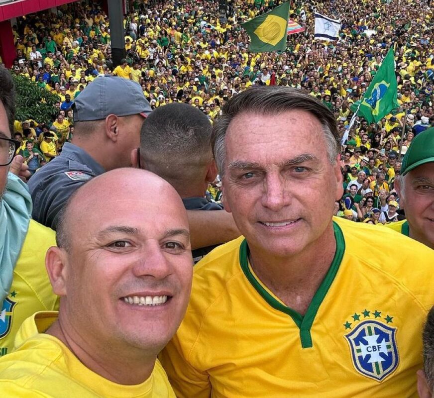 Cabo Gilberto acredita que vinda de Bolsonaro à Paraíba vai mobilizar a direita conservadora do estado Cabo Gilberto acredita que vinda de Bolsonaro à Paraíba vai mobilizar a direita conservadora do estado