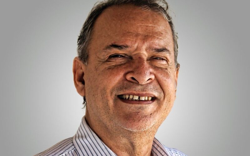 Ministério Público adverte prefeito de Salgado de São Félix para remover 'posts' de propaganda dele e da esposa das redes sociais da Prefeitura Ministério Público adverte prefeito de Salgado de São Félix para remover 'posts' de propaganda dele e da esposa das redes sociais da Prefeitura
