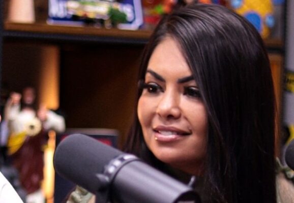 Paulinha Abelha, então vocalista do Calcinha Preta, em uma das últimas entrevistas.