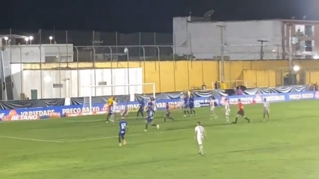 Sousa elimina o Cruzeiro da Copa do Brasil com gols de Danillo Bala Jogo entre Sousa e Cruzeiro ocorreu no Marizão.