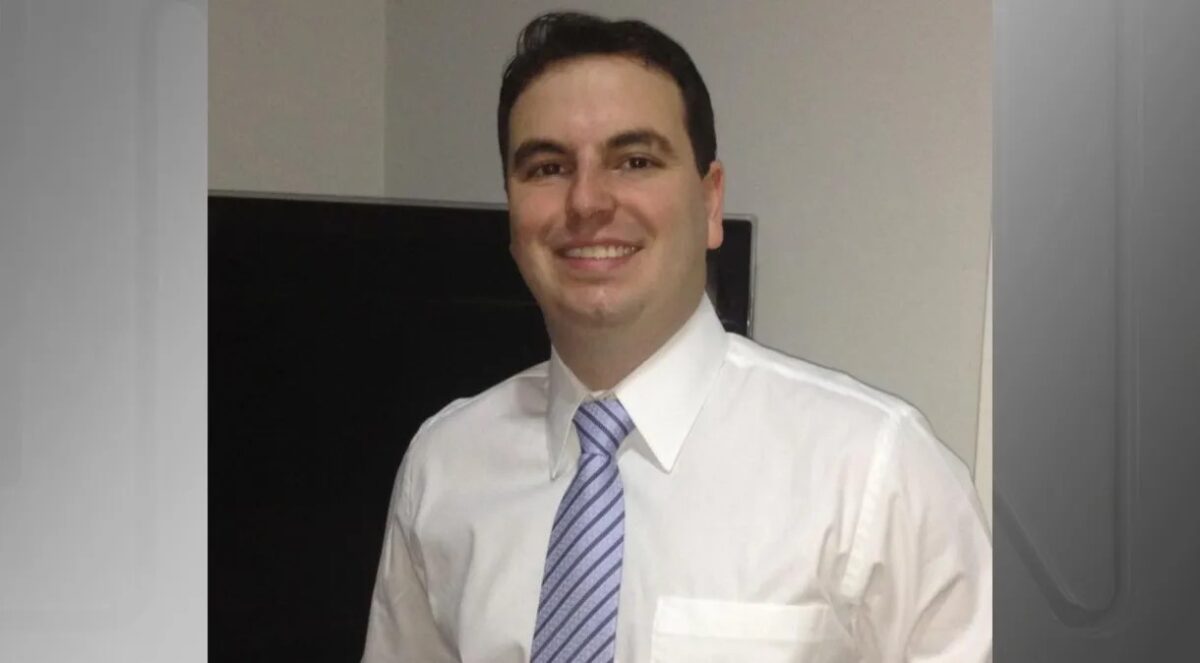 Médico de 41 anos morre após ter infarto durante jogo de futebol Infarto, Médico, Futebol, Goiás