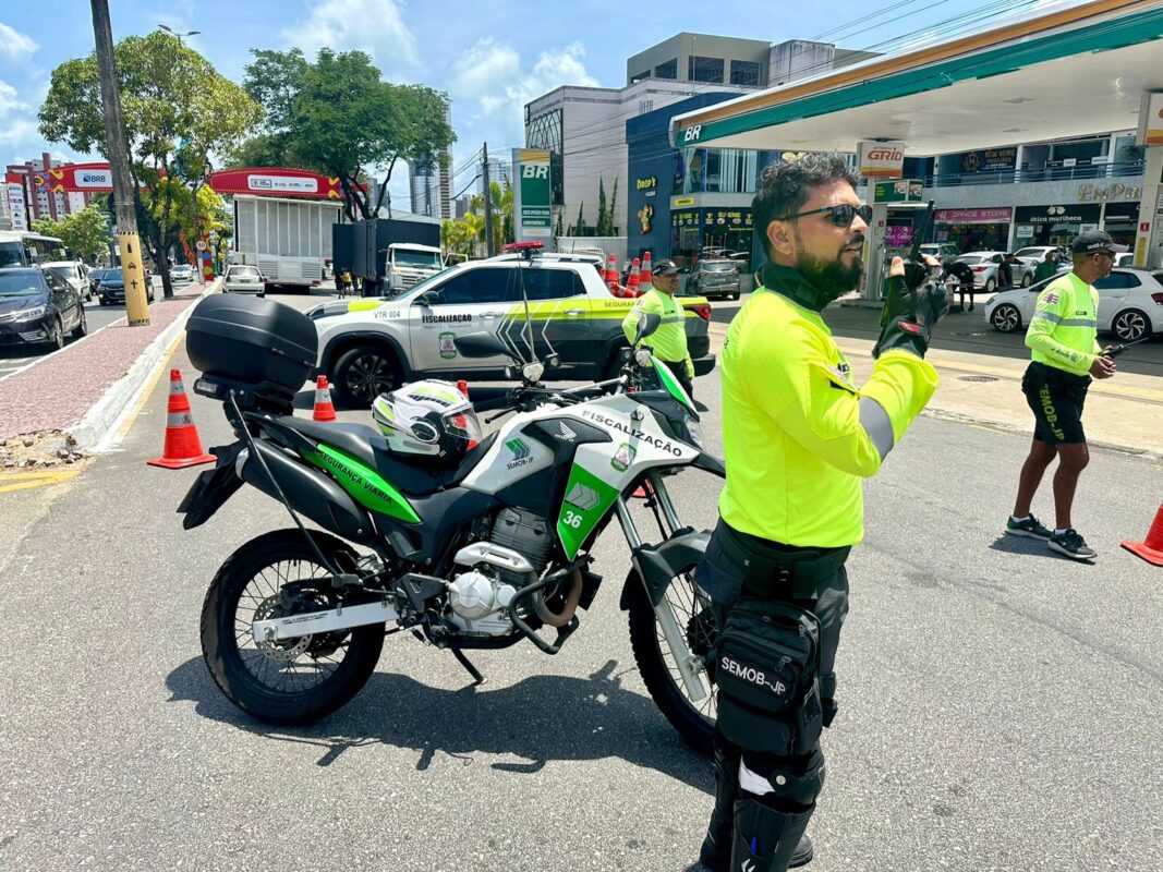 Mais de 22 mil candidatos fazem amanhã concurso da Semob-JP, que oferece 100 vagas para agente de mobilidade Festa junina terá 25 agentes de mobilidade