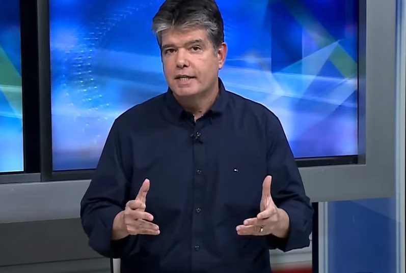 Ruy Carneiro diz ter sido impedido de realizar atividade de campanha em comunidade, após 'ordem' do crime organizado Ruy Carneiro diz que muitos deputados votaram "constrangidos" para aprovar a PEC que determina cortes no BCP