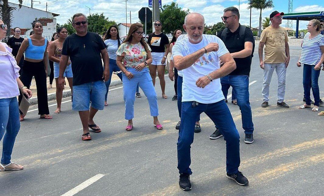 Tribunal nega habeas corpus para 'prefeito dançarino', investigado pela Polícia Federal por falsificar documento Tribunal, Ailton Gomes, Prefeito
