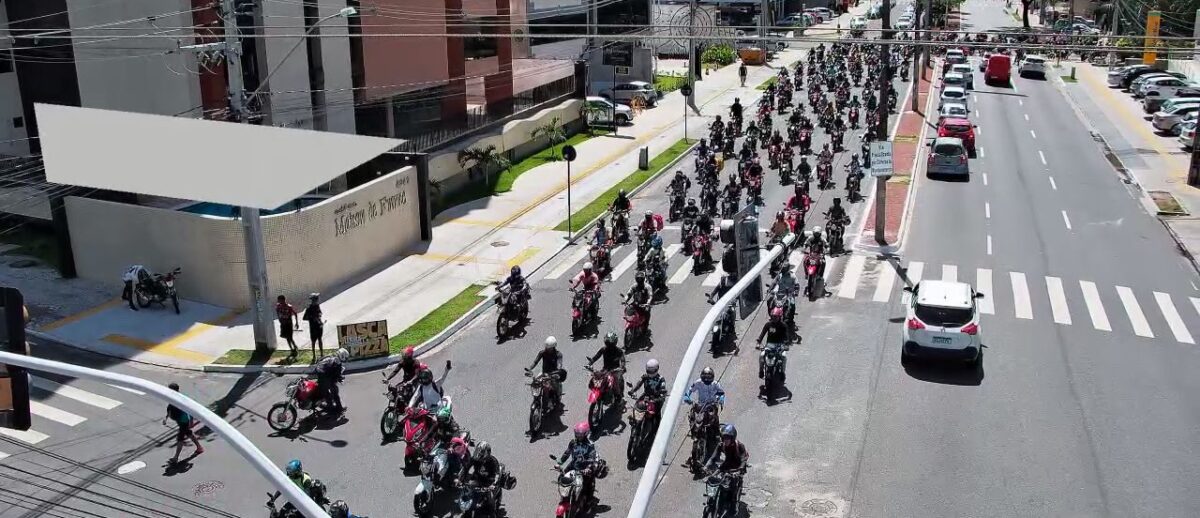 Motoboys ameaçam protesto contra onda de violência sofrida pela categoria em João Pessoa: "todos os dias somos roubados" Motoboys ameaçam protesto contra onda de violência sofrida pela categoria em João Pessoa: "todos os dias somos roubados"