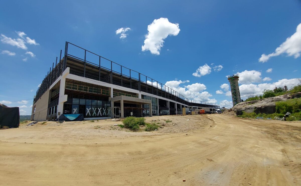 Primeira etapa do Centro de Convenções de Campina Grande deve ser entregue até junho Primeira etapa do Centro de Convenções de Campina Grande deve ser entregue até junho