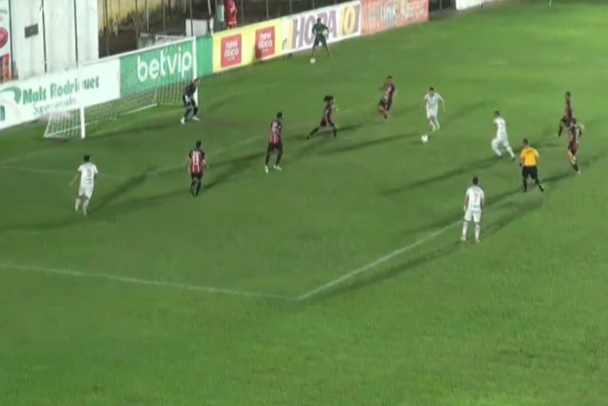 Sousa goleia o São Paulo Crystal e entra no G-4 do Estadual; Carcará é rebaixado Sousa bate o São Paulo Crystal pelo Campeonato Paraibano e entra no G-4