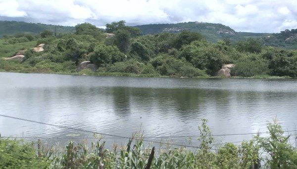 Os primeiros açudes a sangrar estão localizados no Cariri e Sertão do estado