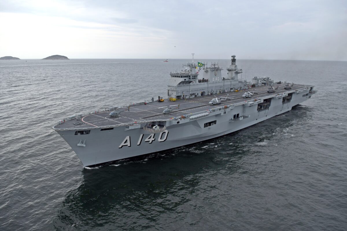 Maior navio de guerra da Marinha do Brasil realiza visitação pública em Cabedelo no próximo domingo conheça