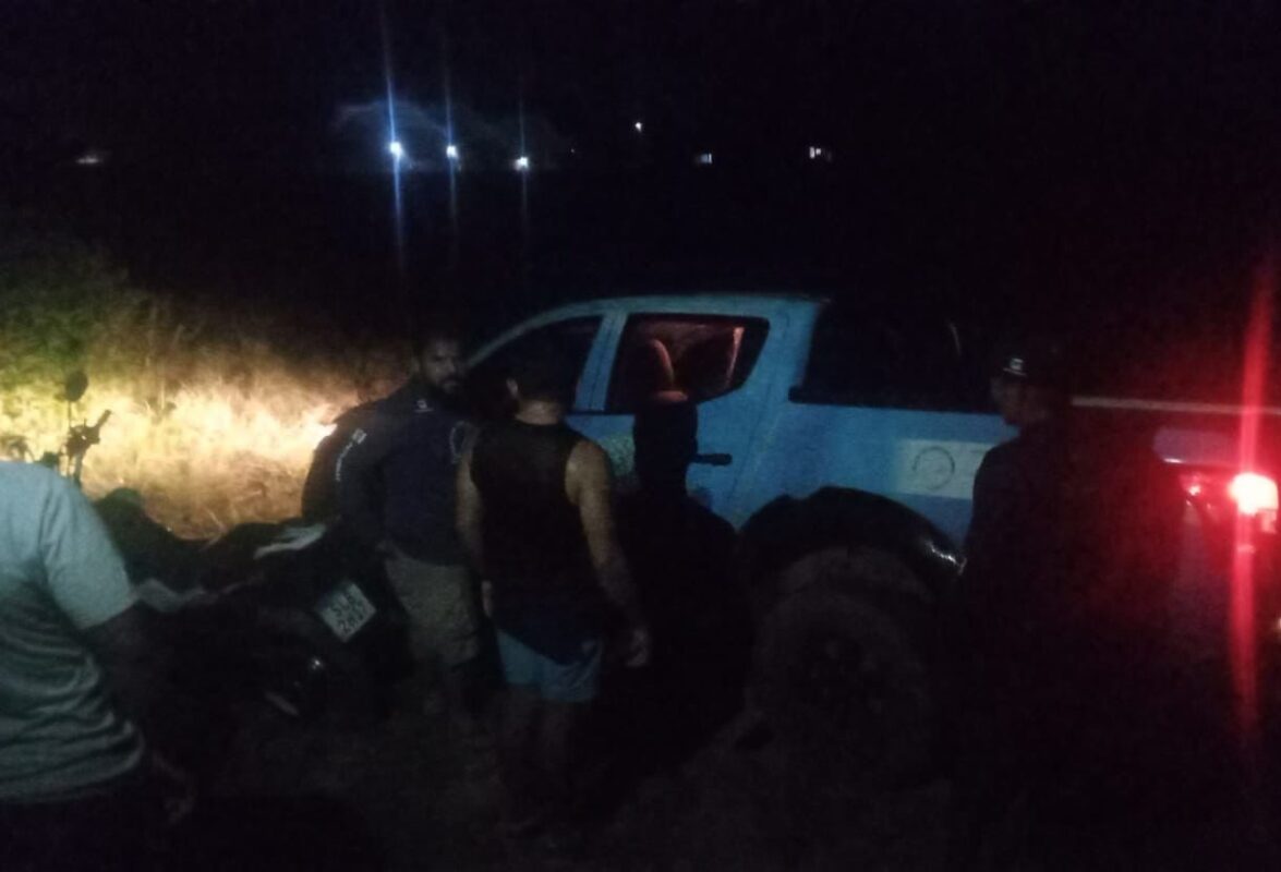 Filhote de peixe-boi resgatado em praia na Paraíba recebe nome do pescador que o encontrou; animal deve ficar dois anos em 'reabilitação'