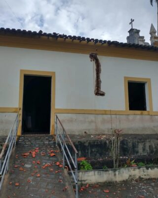 Igreja foi atingida por raio em Bananeiras (foto: divulgação/Área Pastoral N. Sra. da Boa Viagem)