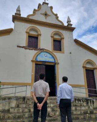 Igreja foi atingida por raio em Bananeiras.