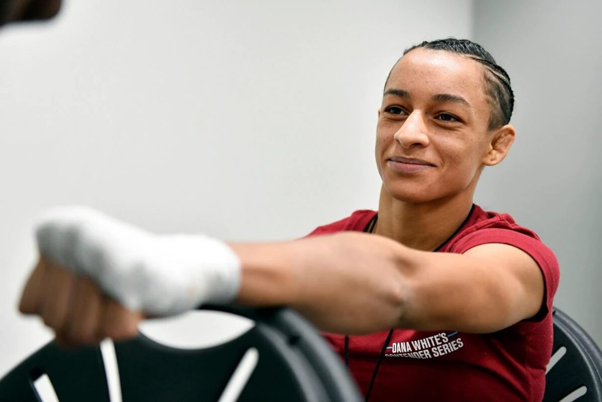 Maria Viúva Negra encara polonesa para emplacar terceira vitória seguida